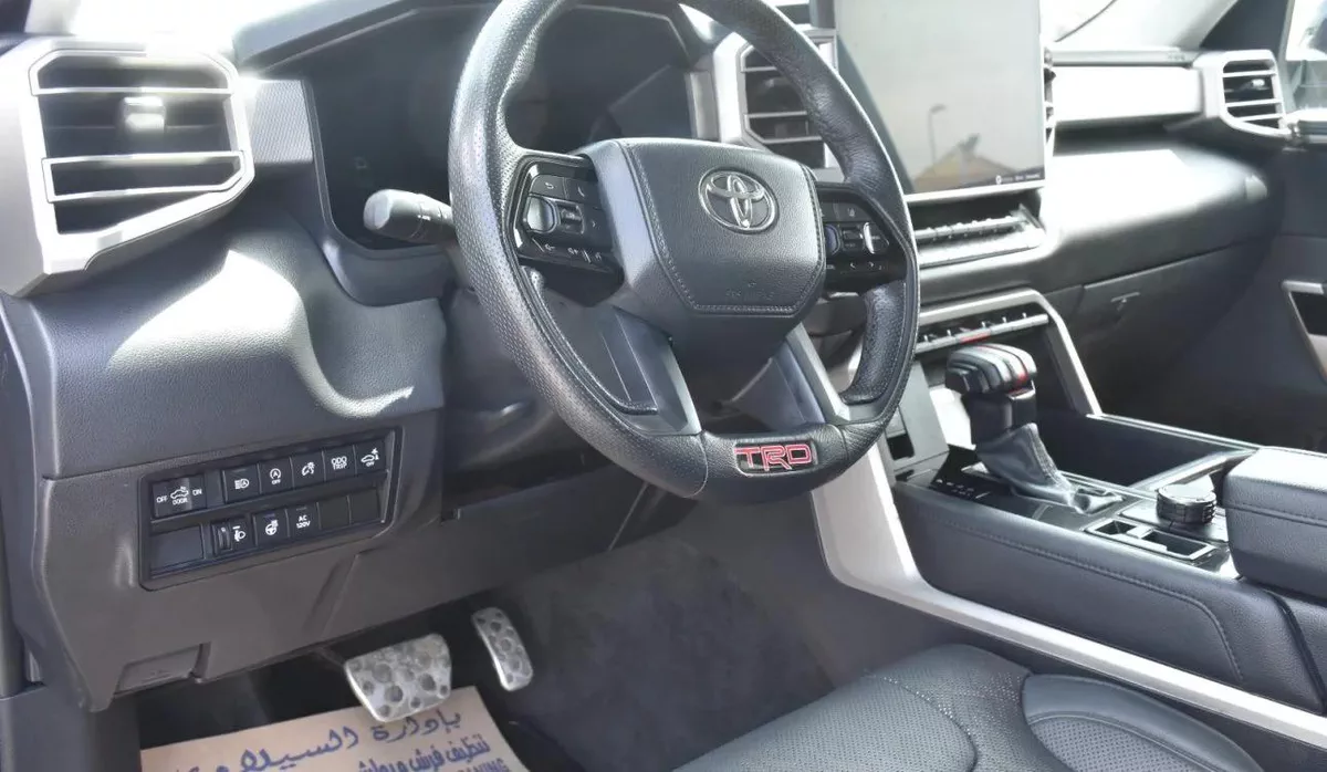 TOYOTA TUNDRA LIMITED 2024 | BLACK-4-4