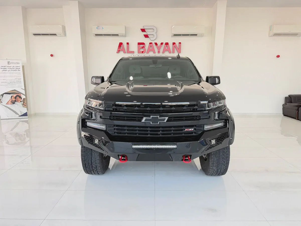 شيفروليه سيلفرادو LT SHAHEEN Z71 6.2 اسود / بيج 2021