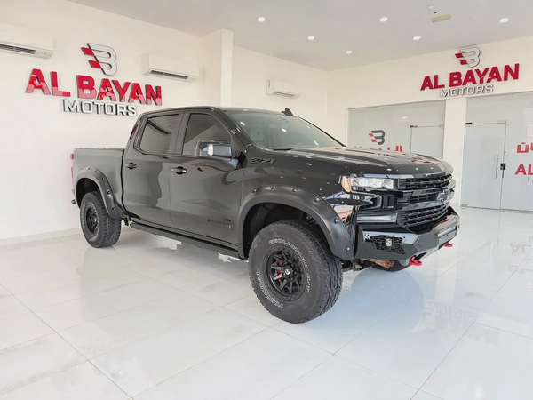 شيفروليه سيلفرادو LT SHAHEEN Z71 6.2 اسود / بيج 2021