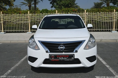 0% DP - APPLE CARPLAY - NISSAN SUNNY SV - GCC-1