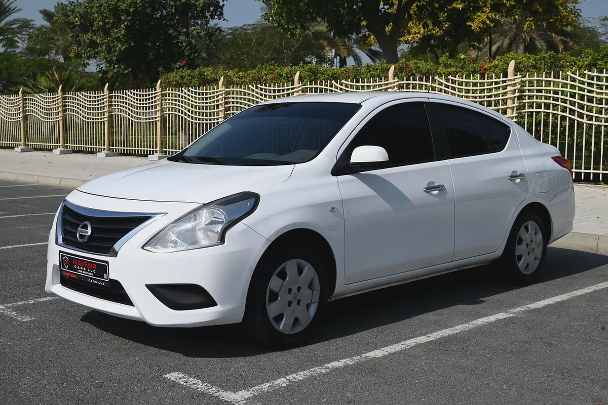 0% DP - APPLE CARPLAY - NISSAN SUNNY SV - GCC-2-2