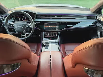 (2020) AUDI //S8// GCC FULL OPTION -ORIGINAL PAINT--12