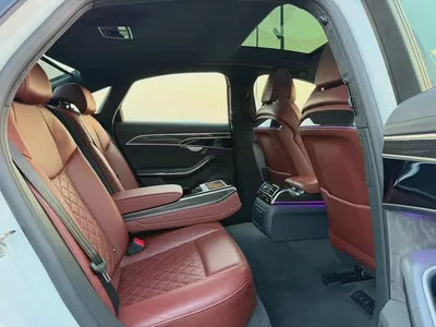(2020) AUDI //S8// GCC FULL OPTION -ORIGINAL PAINT--13