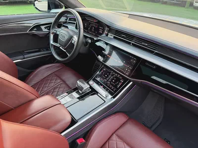 (2020) AUDI //S8// GCC FULL OPTION -ORIGINAL PAINT--16