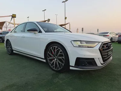 (2020) AUDI //S8// GCC FULL OPTION -ORIGINAL PAINT--3