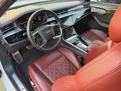 (2020) AUDI //S8// GCC FULL OPTION -ORIGINAL PAINT--8