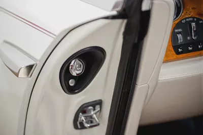 AED 13,457 PM | ROLLS ROYCE WRAITH 2019| STARLIGHT 4 BUTTONS| AGENCY SERVICE CONTRACT APRIL 2028 GCC-7