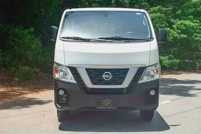 Standard Roof Delivery Van | Manual | GCC Specs | Ref#N32721-4