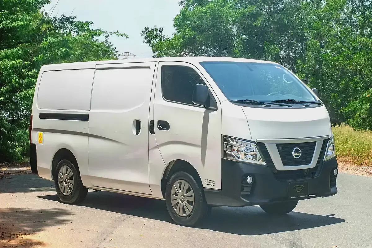Standard Roof Delivery Van | Manual | GCC Specs | Ref#N32721-1-1