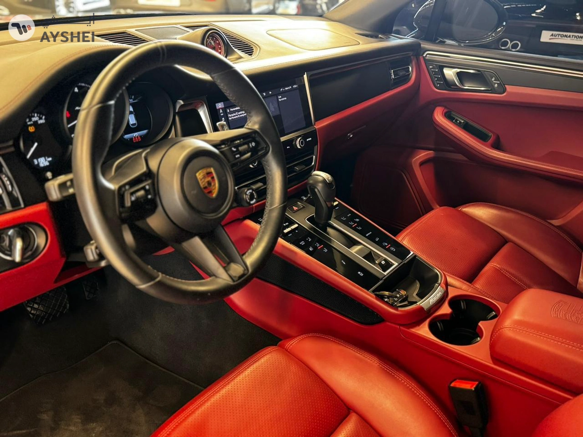 Porsche Macan 2023-9-9