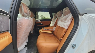 XPENG G9 (White Orange)-6