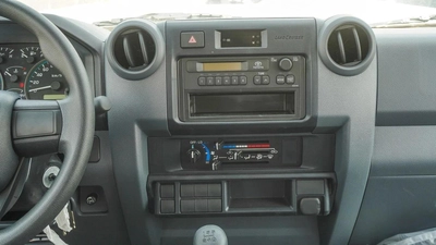 Toyota Land Cruiser Pick Up 4.2L Diesel-15