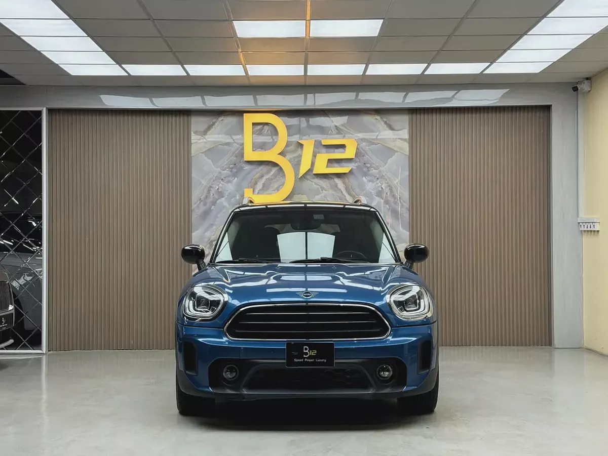 2021 MINI Countryman S 4WD - American Specs - Excellent Condition