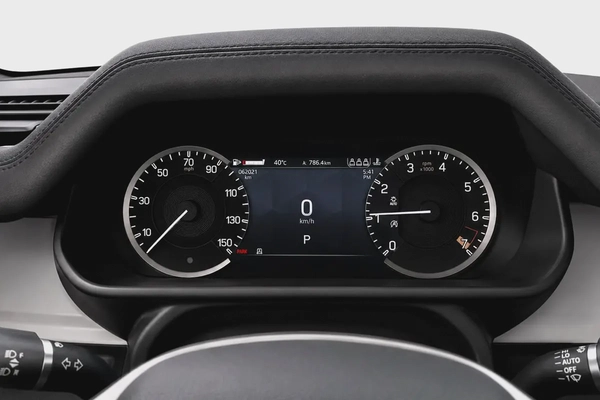 4,308 AED/ MONTHLY l Land Rover Defender 90 2022 l S P400