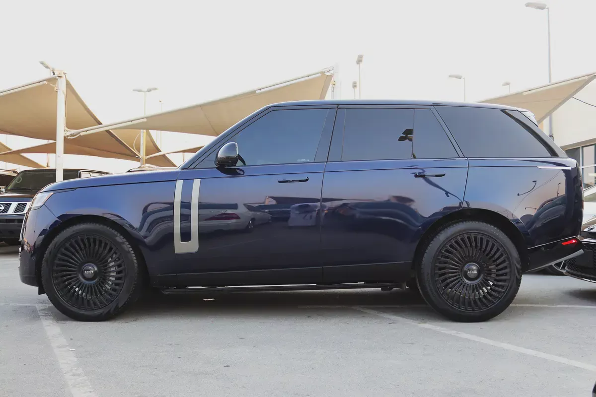 2023 Land Rover Range Rover HSE P530 | V8 Turbo | Luxury Performance-3-3
