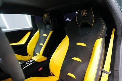 Lamborghini Huracan Tecnica LP 640-2-3