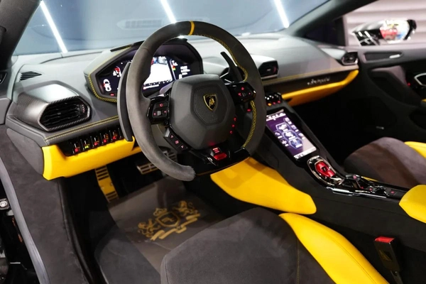 Lamborghini Huracan Tecnica LP 640-2