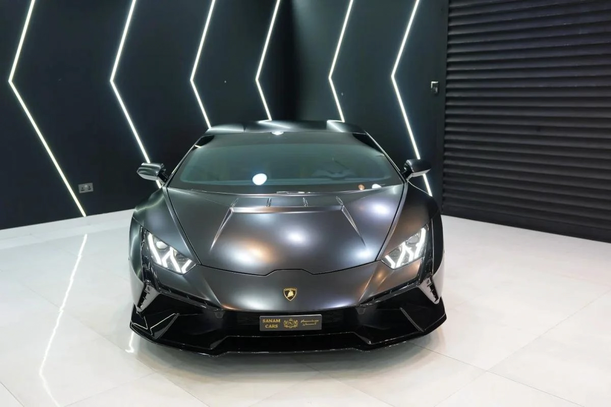 Lamborghini Huracan Tecnica LP 640-2-6-6