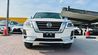 2020 Nissan Patrol V6-2