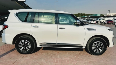 2020 Nissan Patrol V6-7