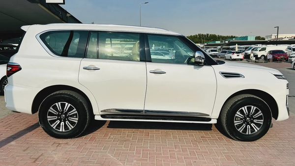 2020 Nissan Patrol V6
