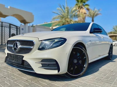2018 MERCEDES E43 AMG 3.0L BITURBO 4MATIC || GCC || FULLY LOADED || MASTERPIECE|| PERFECT CONDTION-1