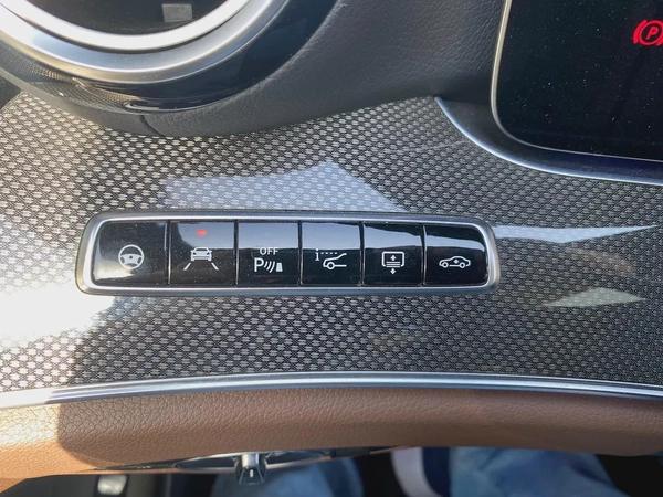 2018 MERCEDES E43 AMG 3.0L BITURBO 4MATIC || GCC || FULLY LOADED || MASTERPIECE|| PERFECT CONDTION