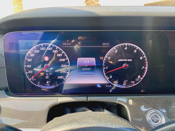 2018 MERCEDES E43 AMG 3.0L BITURBO 4MATIC || GCC || FULLY LOADED || MASTERPIECE|| PERFECT CONDTION