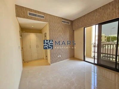 🏡 Stunning 2-Bedroom Townhouse for Rent in Nasma Residences, Sharjah 🌟-6