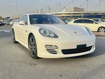 GCC Specs Porsche Panamera 4 - 2011-2