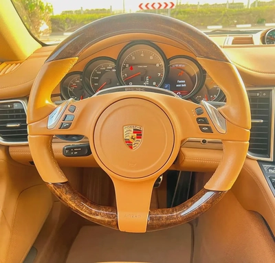 GCC Specs Porsche Panamera 4 - 2011-15