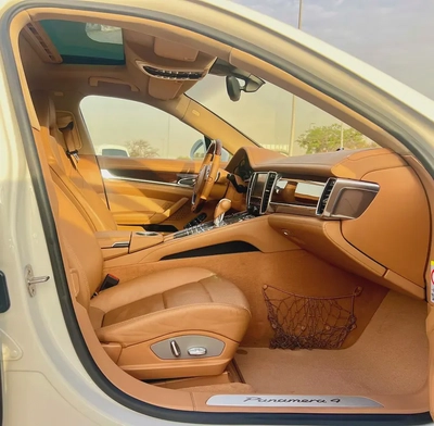 GCC Specs Porsche Panamera 4 - 2011-17