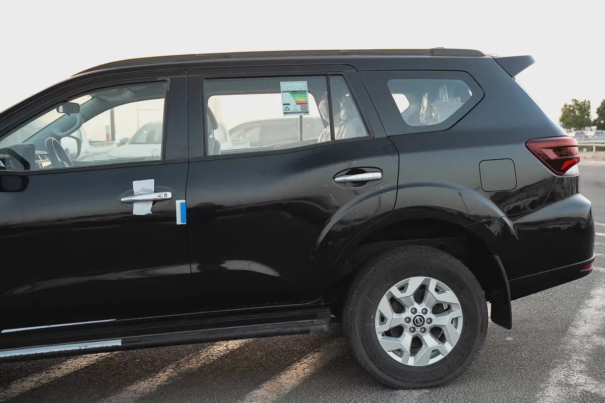 Nissan Xterra 2023 SE GCC Specs-5-5