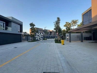 Hot Offer Brand New 3 Bedroom villa Available-1