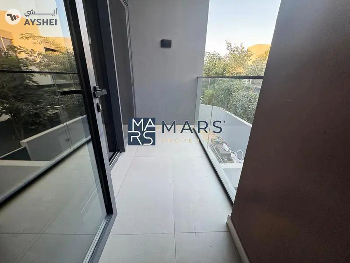 Hot Offer Brand New 3 Bedroom villa Available-15-15