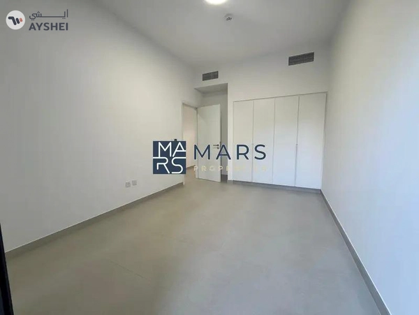 Hot Offer Brand New 3 Bedroom villa Available