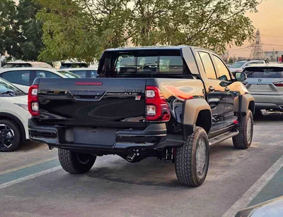 Toyota Hilux  4.0L PETROL / OVER FENDER / 360*CAMERA / DRIVER PWR SEATS WITH LATHER (CODE # HGRPKW-4
