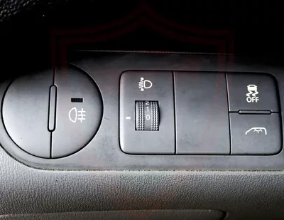 Hyundai H-1 GL 2.4 L | | GCC | Accident-Free | In Excellent Condition | 812 P.M-14