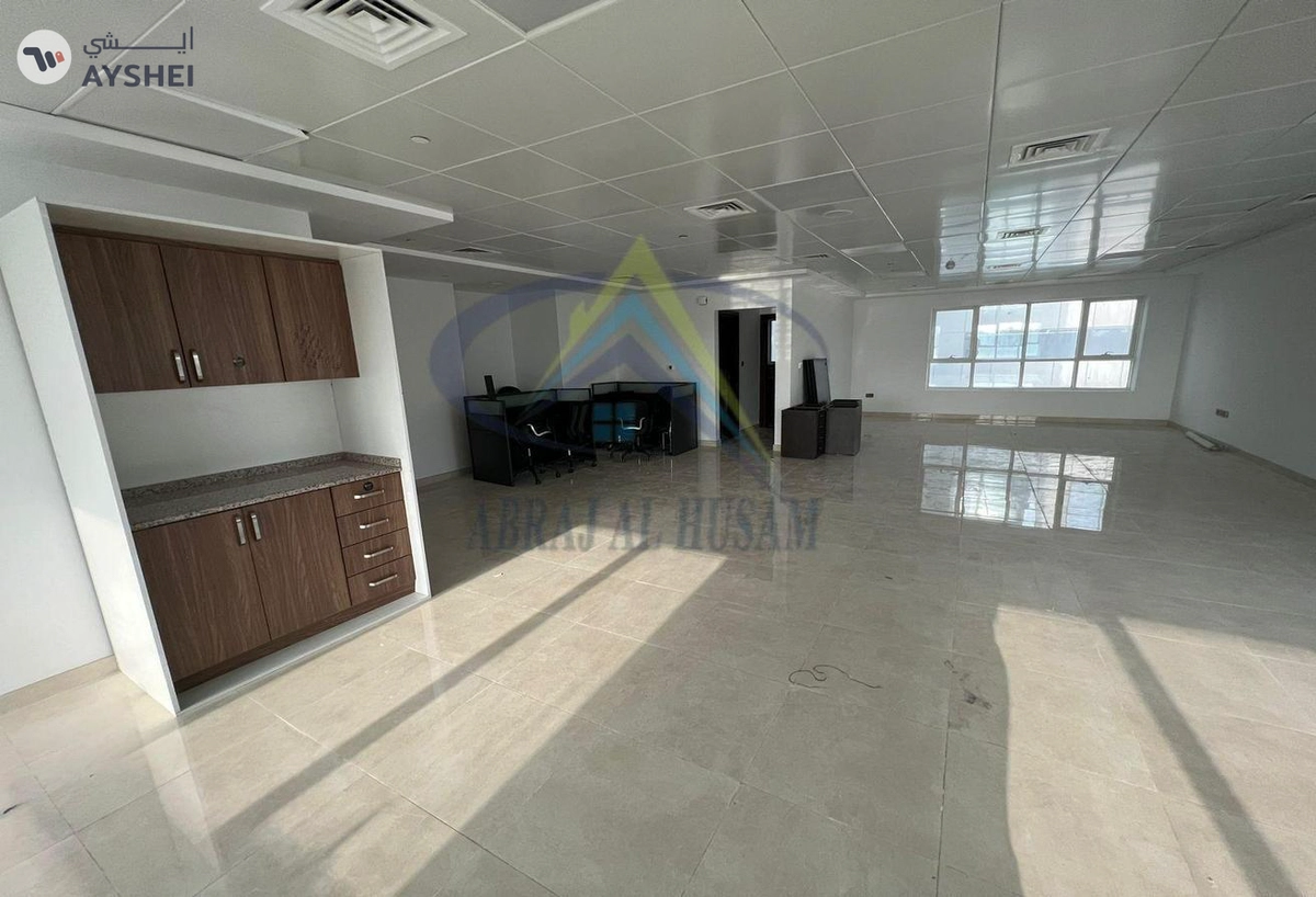 WHOLE BUILDING FOR SALE IN M-5, MUSSAFAH INDUSTRIAL AREA-9-9