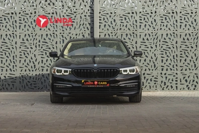 BMW 5 Series 520 2019-4
