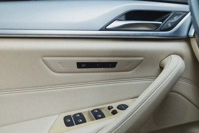 BMW 5 Series 520 2019-17