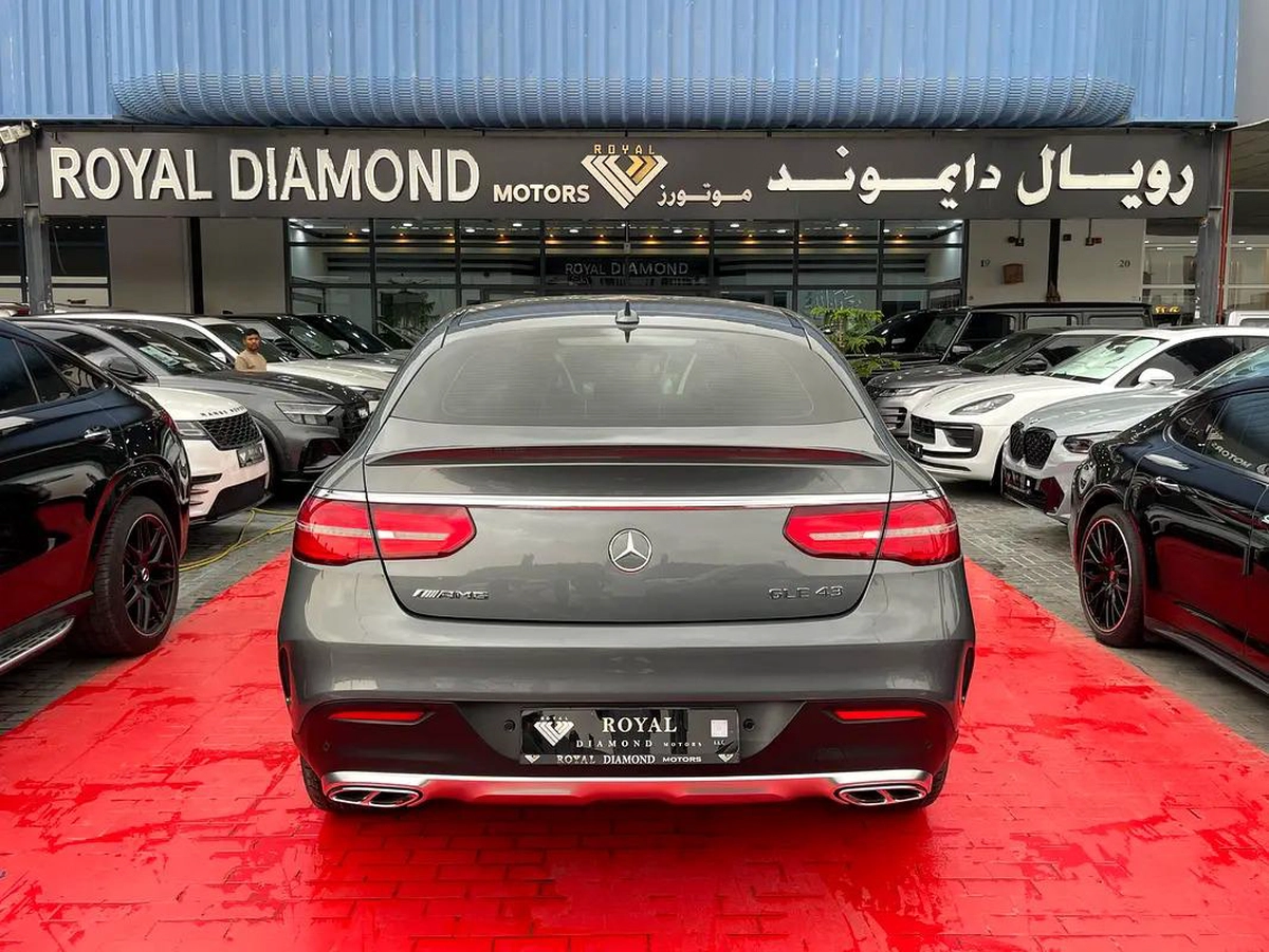 GCC Specs Mercedes-Benz GLE 43 AMG Coupe 2018 - Excellent Condition-10-10