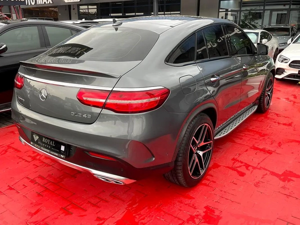 GCC Specs Mercedes-Benz GLE 43 AMG Coupe 2018 - Excellent Condition