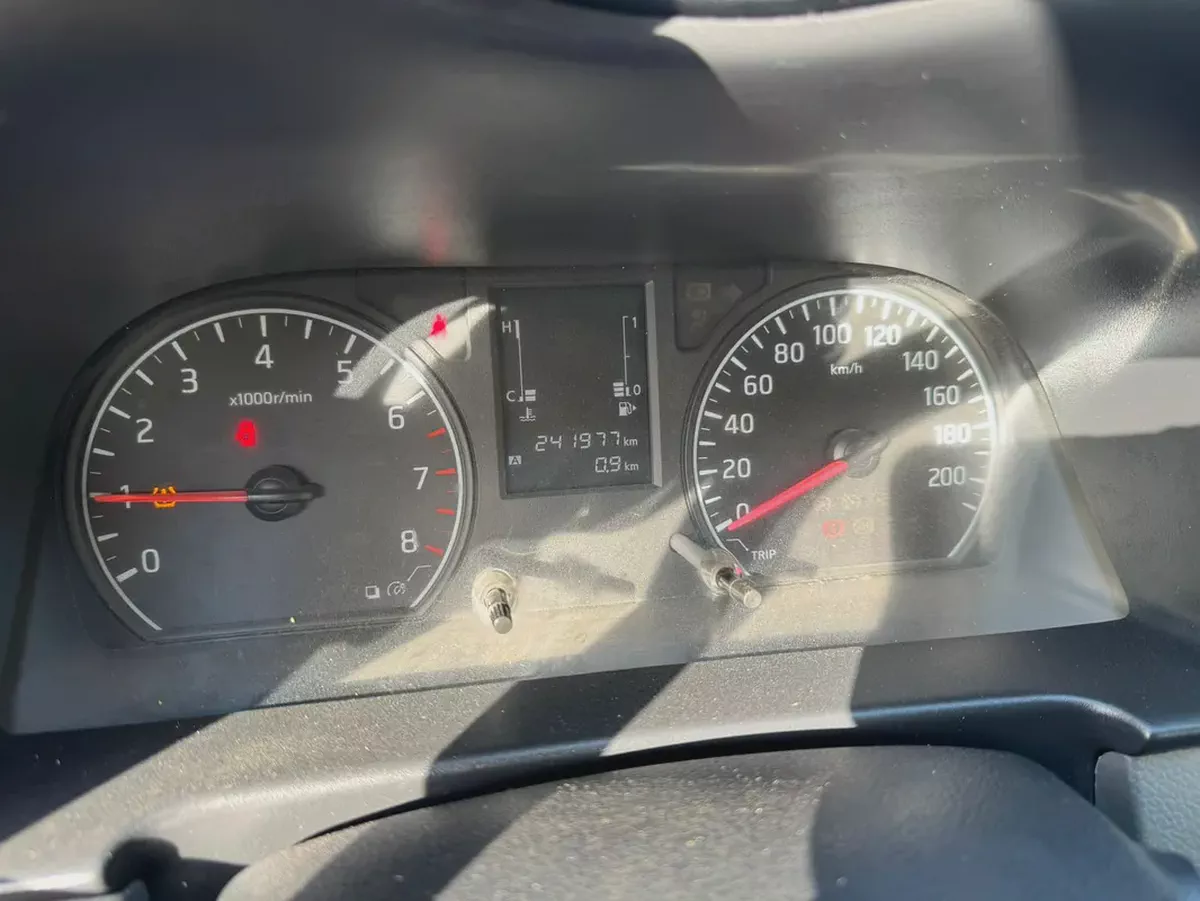 Well Maintained Nissan Urvan NV350 2019 GCC Specs-11-11