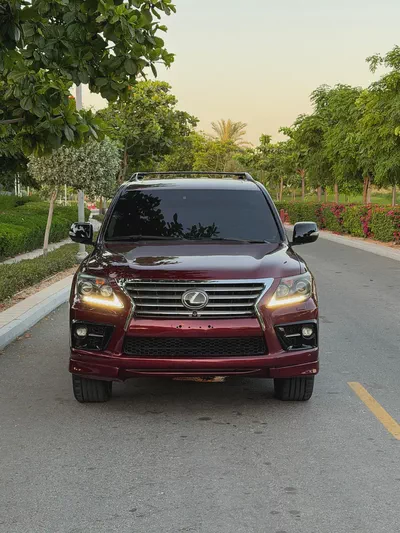 Lexus LX 570 Sport 2014 GCC Specs - Excellent Condition-1