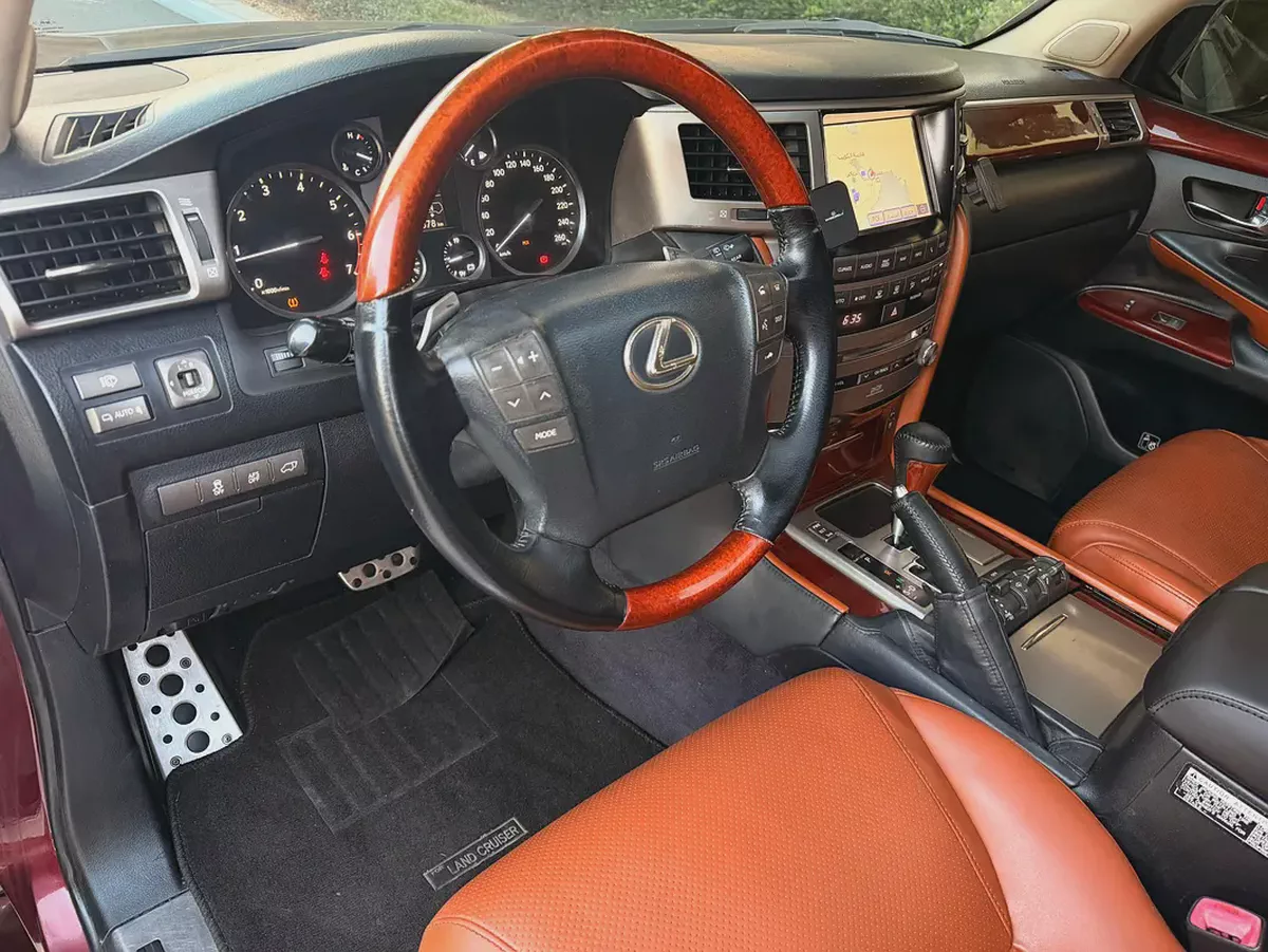Lexus LX 570 Sport 2014 GCC Specs - Excellent Condition-13-13
