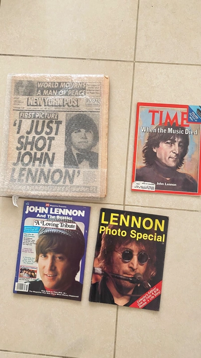 John Lennon Death Magazine & Newspaper-0