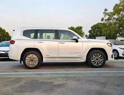 Toyota Land Cruiser VXR-Z TWIN TURBO EXCL || 3.5L PETROL V6 | RADAR | 360*CAMERA | SUNROOF , LEATHER (CODE # LCTVXRZ)-2