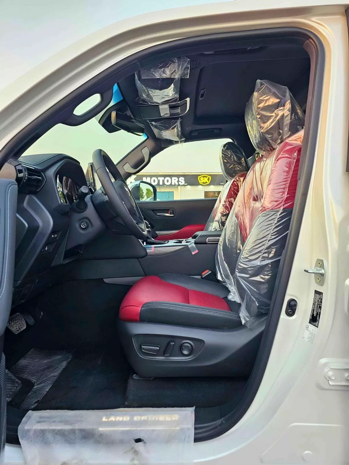 Toyota Land Cruiser VXR-Z TWIN TURBO EXCL || 3.5L PETROL V6 | RADAR | 360*CAMERA | SUNROOF , LEATHER (CODE # LCTVXRZ)-13-0
