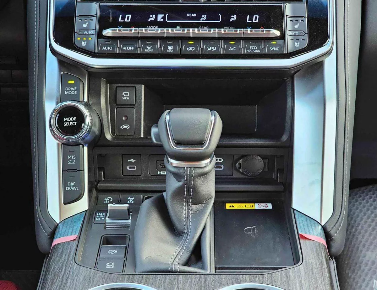 Toyota Land Cruiser VXR-Z TWIN TURBO EXCL || 3.5L PETROL V6 | RADAR | 360*CAMERA | SUNROOF , LEATHER (CODE # LCTVXRZ)-22-0
